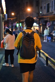 北京农商银行召开2026年全面从严治党工作会议;白晓东出席并讲话:持之以恒推进管党治党,为高质量发展提供坚强保障。 企业服务