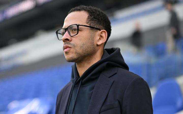  切尔西高层态度明确；罗塞尼尔短期内无下课风险；夏季转会或成关键考验节点。 体育新闻 切尔西高层态度明确；罗塞尼尔短期内无下课风险；夏季转会或成关键考验节点。 体育新闻