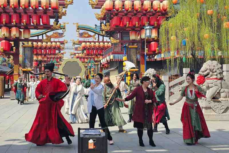 沉浸式时空重构:大宋不夜城如何实现文化资产的体验化转化? 文化旅游