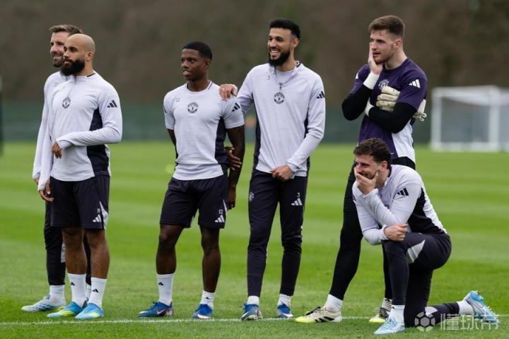  曼联爱尔兰集训深度复盘：卡顿庄园三天的团队凝聚力技术解码 体育新闻