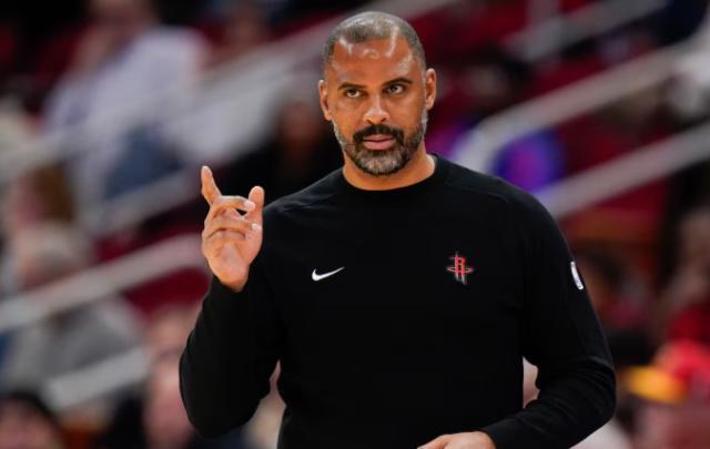  【技术解构】火箭体系的结构性缺陷：KD单核困局的深层战术博弈 体育新闻