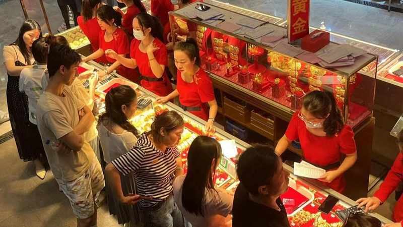  贵金属市场风控升级：交易所差异化保证金调整机制深度解析。 股票财经 贵金属市场风控升级：交易所差异化保证金调整机制深度解析。 股票财经